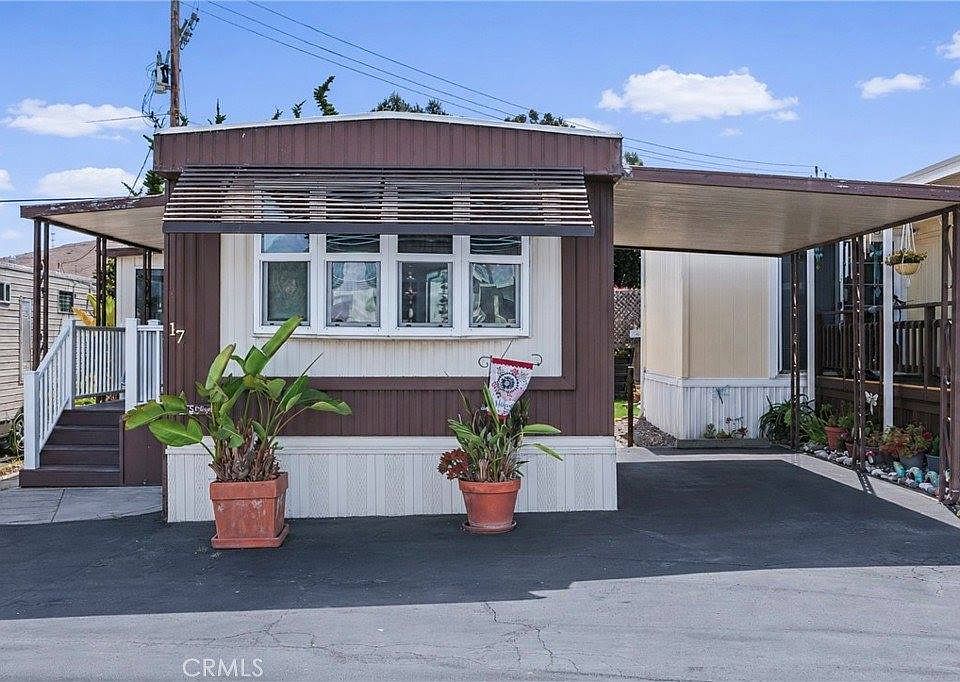 1st image of 901 Morro Ave