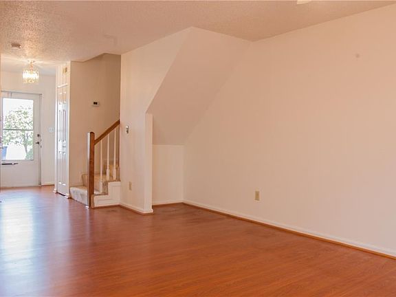4th image of 5492 Trumpet Vine Ct