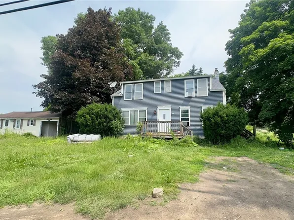208 Packwood Rd, Geneva, NY 14456