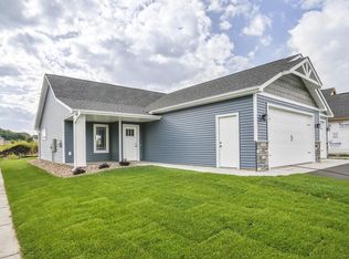 3165 Kingston St, River Falls, WI 54022