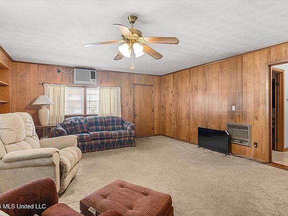 5th image of 6828 Mill St