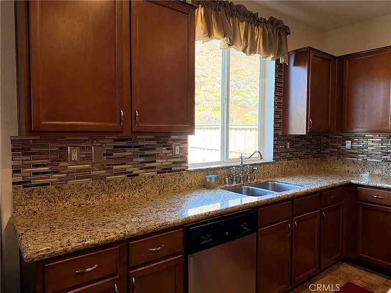 34322 Blossoms Dr — Photo 18