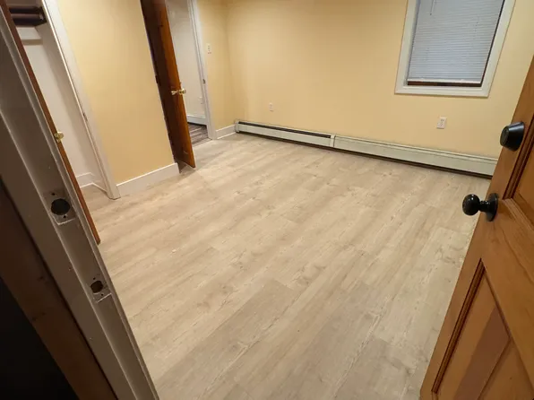 40 Lexington St #B, Boston, MA 02128