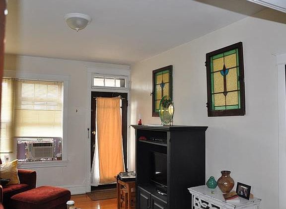 2nd image of 1028-1030 Childress Ave