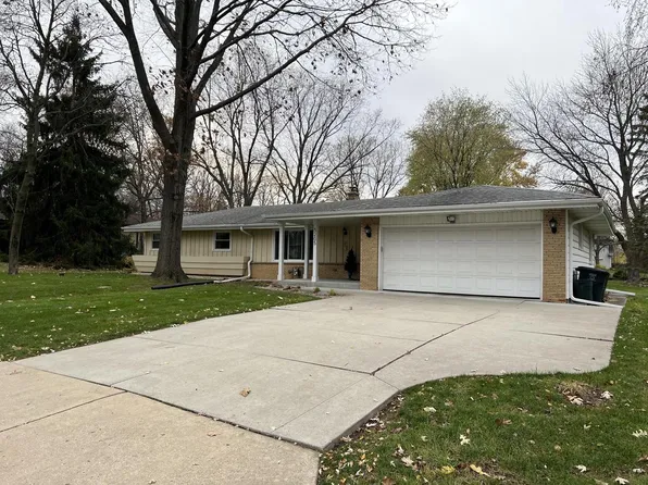 5205 South 45th STREET, Greenfield, WI 53220