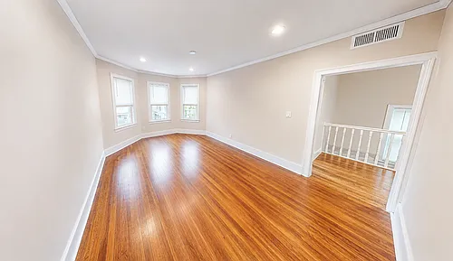 25 Chilcott Pl #1 Photo 1