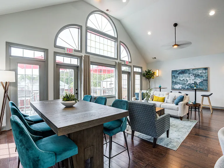 Ashmore Bridge Estates Apartment Homes — Photo 10