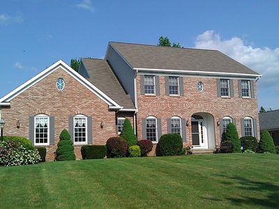 8667 Park Ridge Ln, Macedonia, OH, 44056