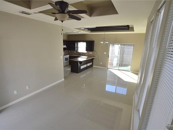 5th image of 4619 N Dogwood St APT 2