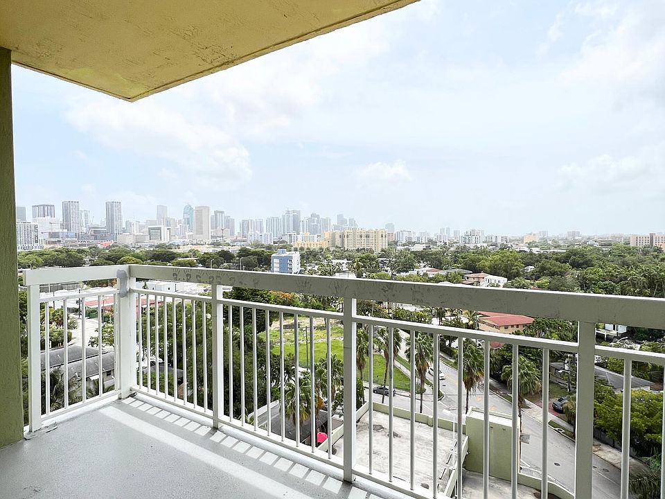 1st image of 816 NW 11th St APT 1107