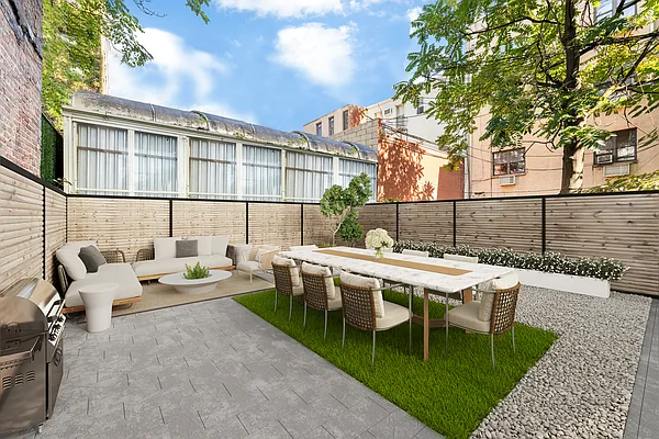 Sold by Nest Seekers International | media 1