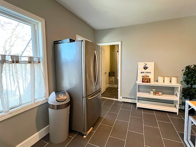 194 Messer St #2 — Photo 5
