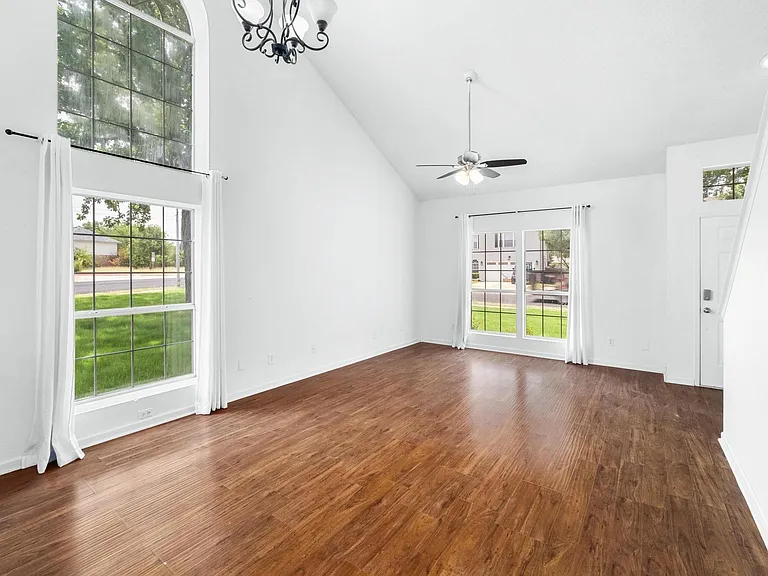 12701 Tantara Dr — Photo 5