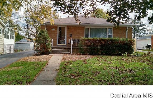 271 N Pleasant Ave Galesburg IL 61401 Zillow