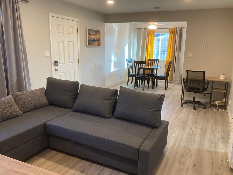 1691 Ontario Dr #6SIX — Photo 16