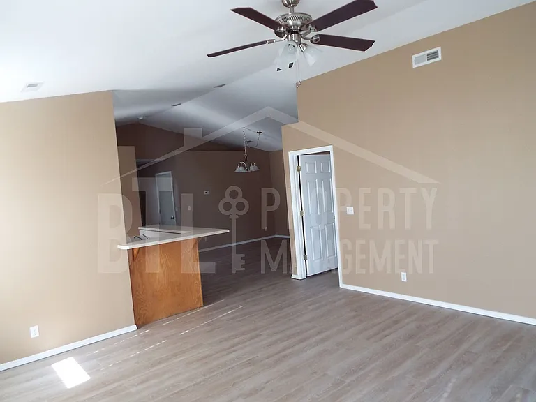 186 Quail Run Rd — Photo 25