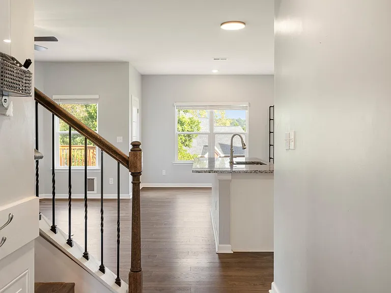 9842 Ramble Brook Ln — Photo 12