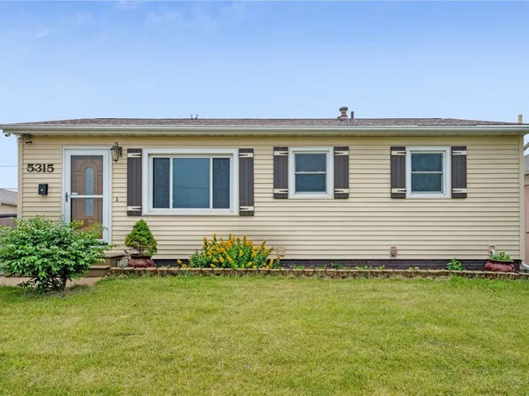 5315 E Ave NW, Cedar Rapids, IA 52405