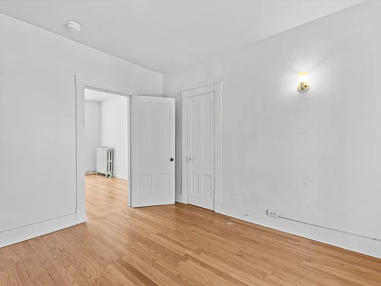 21 Hyde St #2 — Photo 9