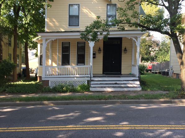 411 Goldsborough St APT B