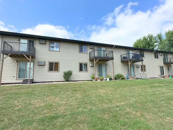 219 Buncombe Dr, Rock Rapids, IA 51246