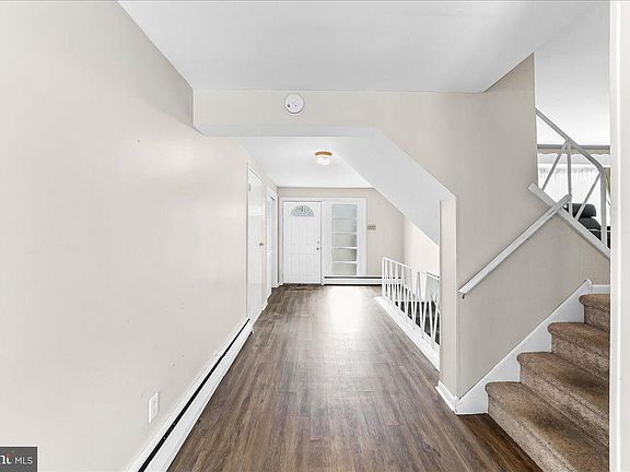 4th image of 106 Lindbergh Ave
