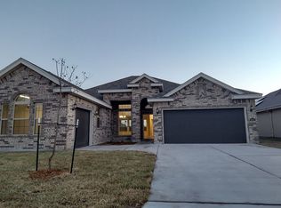 4001 Green Jay Dr, Mission, TX 78572