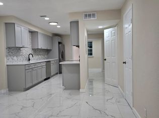 816 Cavalla Rd, Atlantic Beach, FL 32233