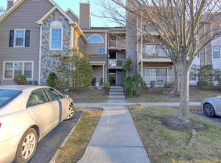 381 Carhart Ct, East Brunswick, NJ 08816