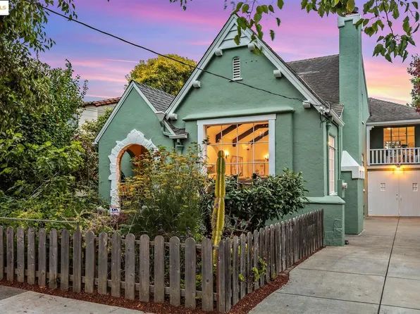 543 58th St, Oakland, CA 94609