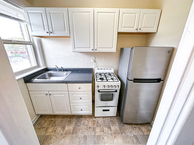 Casa Del Rey Apartments — Photo 28
