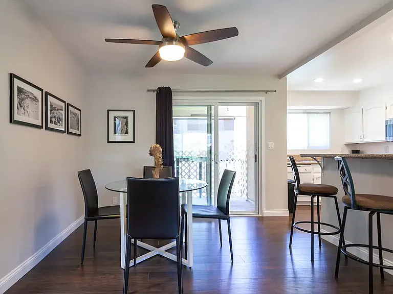 4800 Williamsburg Ln #233 — Photo 13
