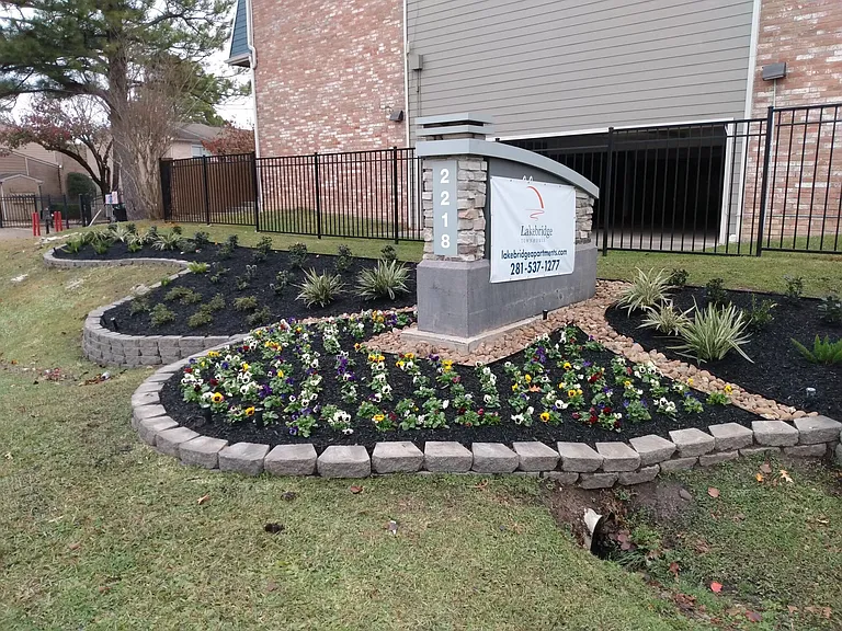 Lakebridge Townhomes — Photo 26