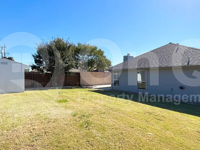 5509 Cypress Dr — Photo 25
