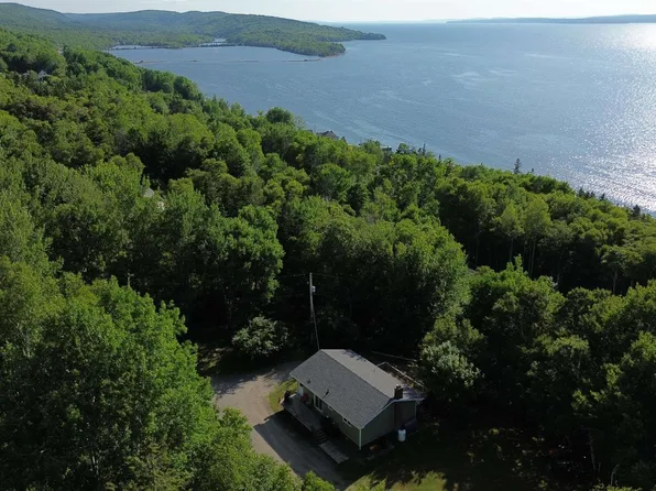 3381 Long Island Rd, Cape Breton, NS B1Y 3N1