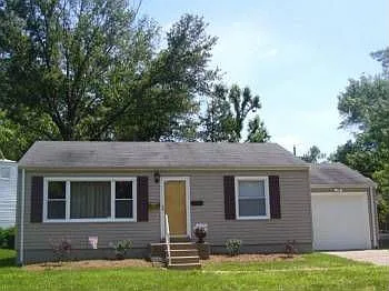 10306 Coburg Lands Dr photo 1