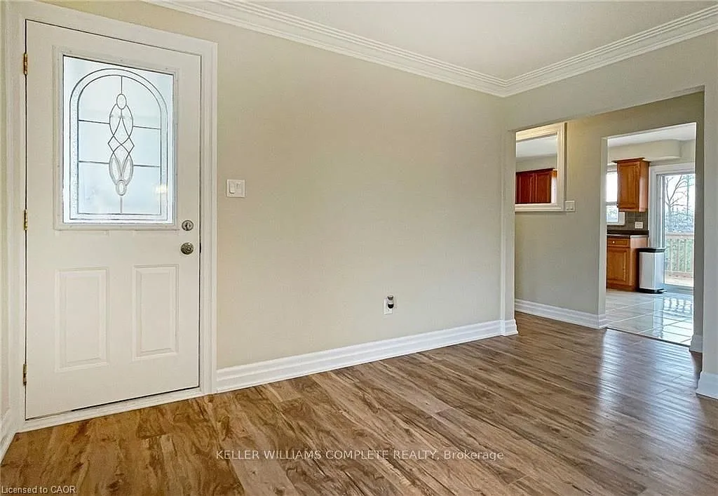 3 bed, $2,350 — Photo 3