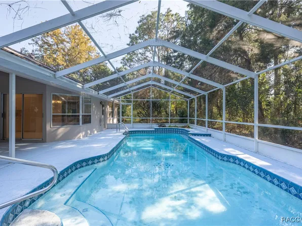 7 Hoptree Ct, Homosassa, FL 34446