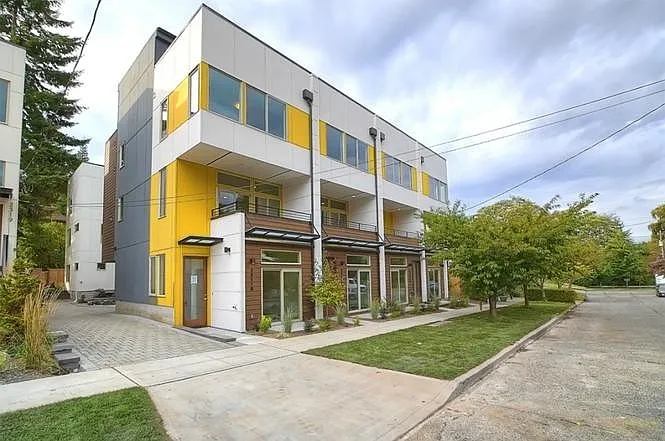 2311 A 48th Ave SW