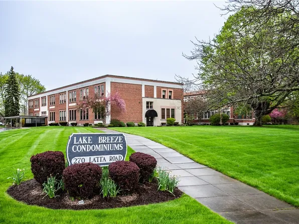 270 Latta Rd Unit 224, Rochester, NY 14612
