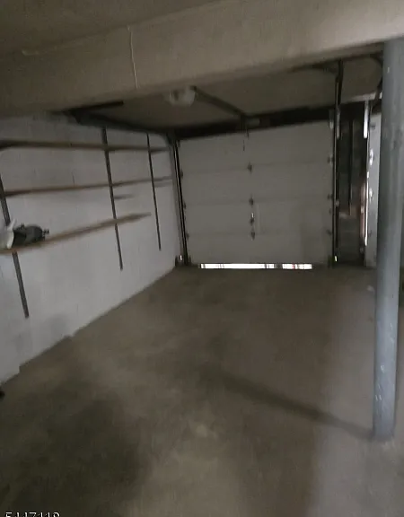 832 Dewey St — Photo 17