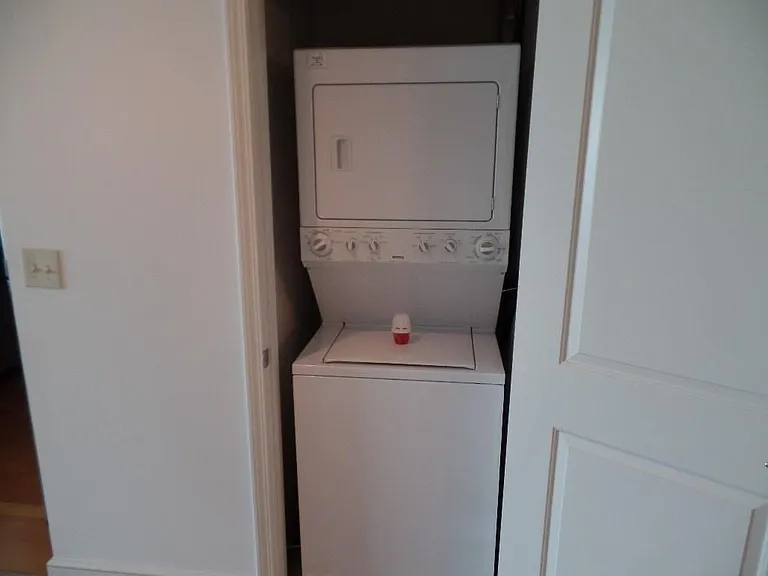 950 W Peachtree St #1514 — Photo 17