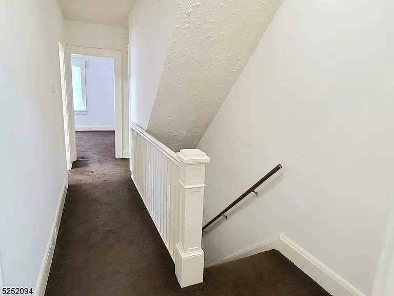 254 W Franklin St #2 — Photo 14
