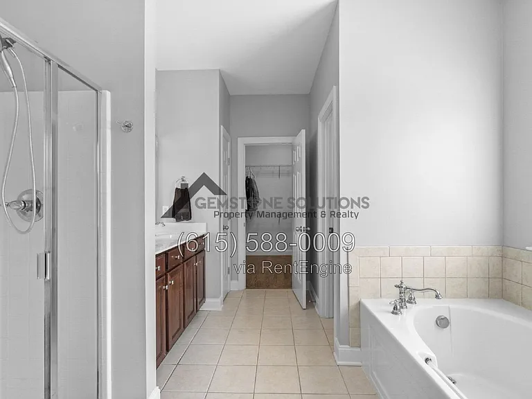 327 Wandering Cir — Photo 24