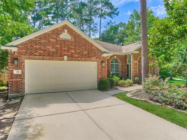 51 Taupewood Place, The Woodlands, TX 77384