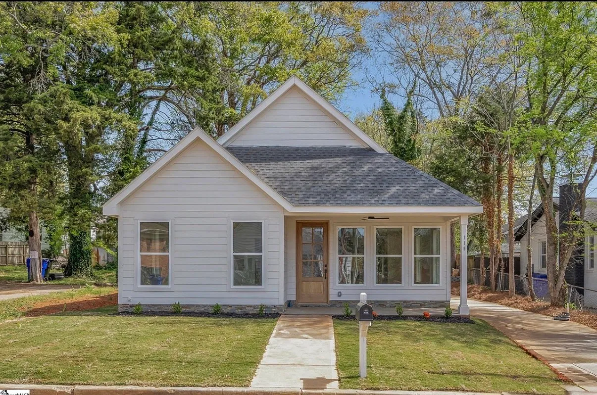 3 bed, 1645 sqft, $2,650 — Photo 1