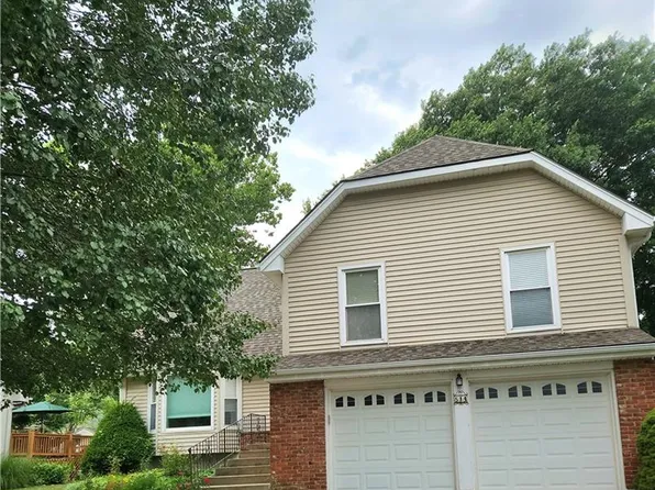 514 SE Adobe Dr, Lees Summit, MO 64063