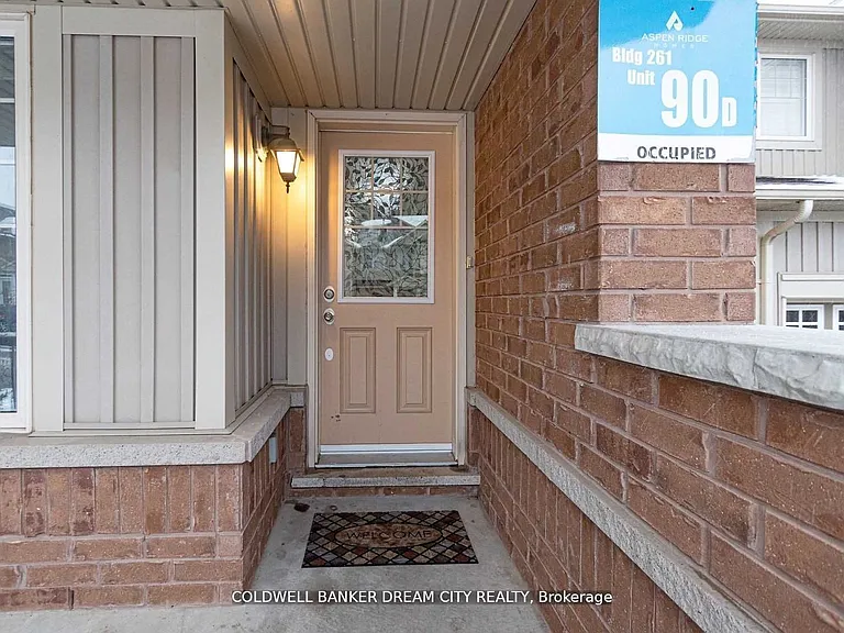 37 Stoyell Dr — Photo 3