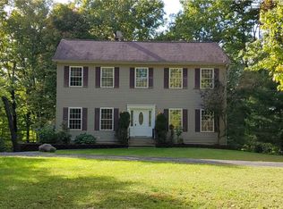 210 Horsenden Rd, New Paltz, NY 12561