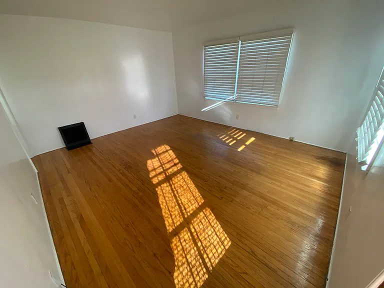2417 Mayberry St — Photo 3